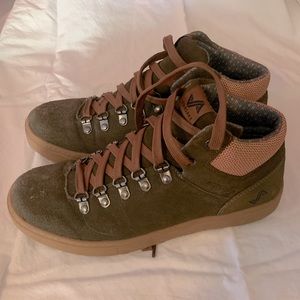 Forsake Hiking Shoes size 8.5